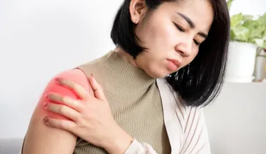 Massage Therapy, Physio, or Both?