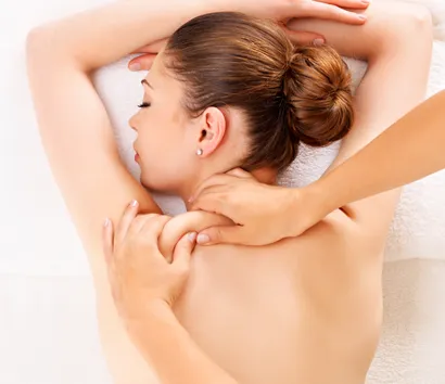 What Makes Rapha Rehab's Massage Therapy Among the Best in Etobicoke?