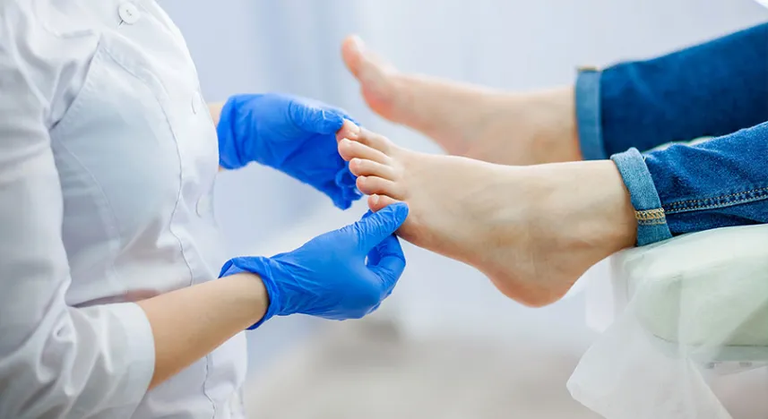 EXPERT CHIROPODIST CLINIC IN ETOBICOKE FOR COMPLETE FOOT CARE