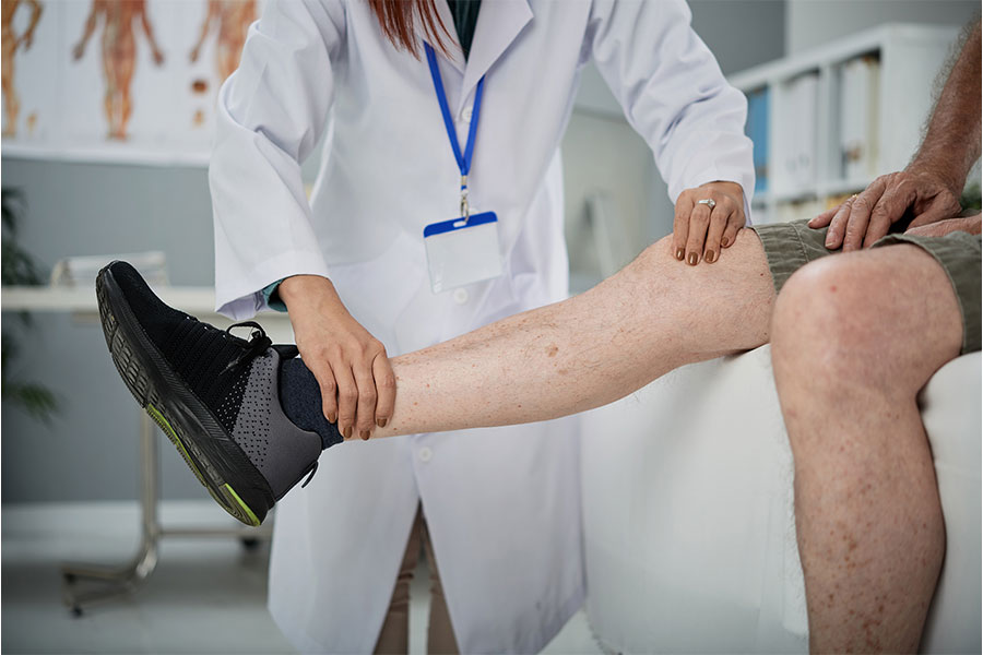 leg-and-knee-1 Leg & knee injuries | Rapharehab